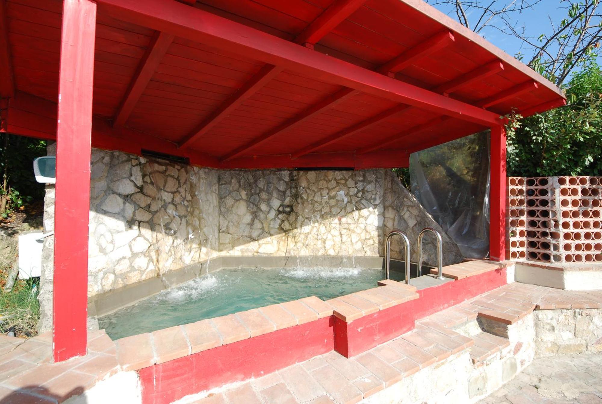 Spoleto By The Pool Exterior foto